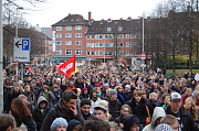 Die Demonstration erreicht den Dreiecksplatz