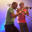 Sänger und Trompeter Stefan Dettl und Manuel Winbeck (Posaune) live im Max